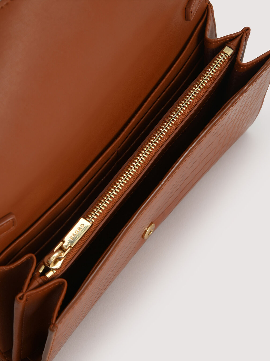Embossed Leather Wallet On Chain, Cognac, hi-res
