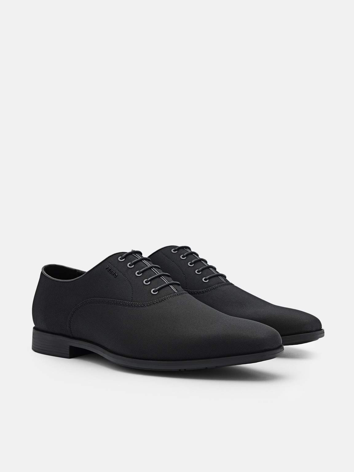 Altitude Lightweight Nylon Oxford Shoes, Black