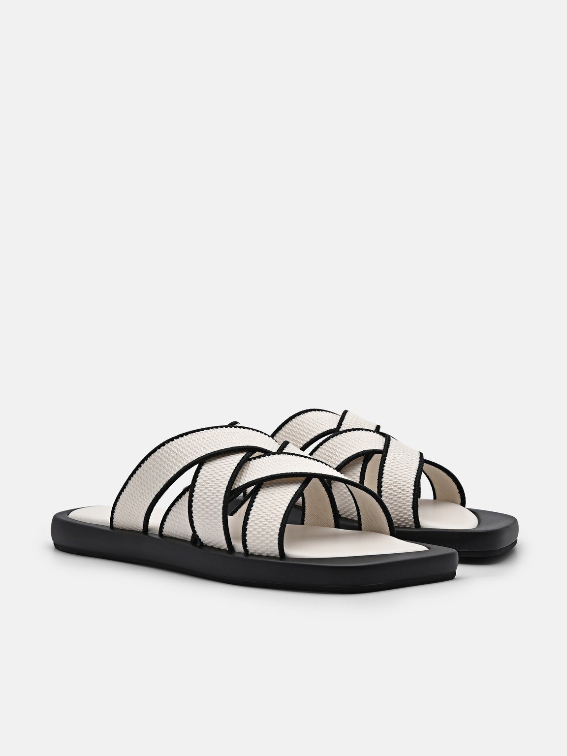 Izzie Flat Sandals, Beige