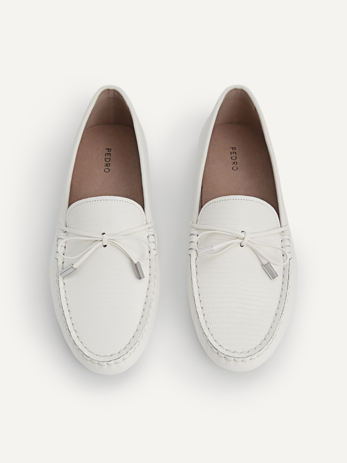 Lizard-effect Leather Bow Moccasins, Chalk