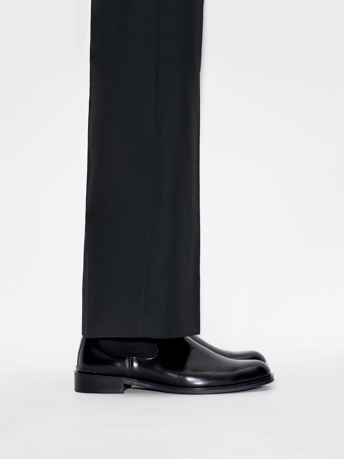Chace Leather Chelsea Boots, Black