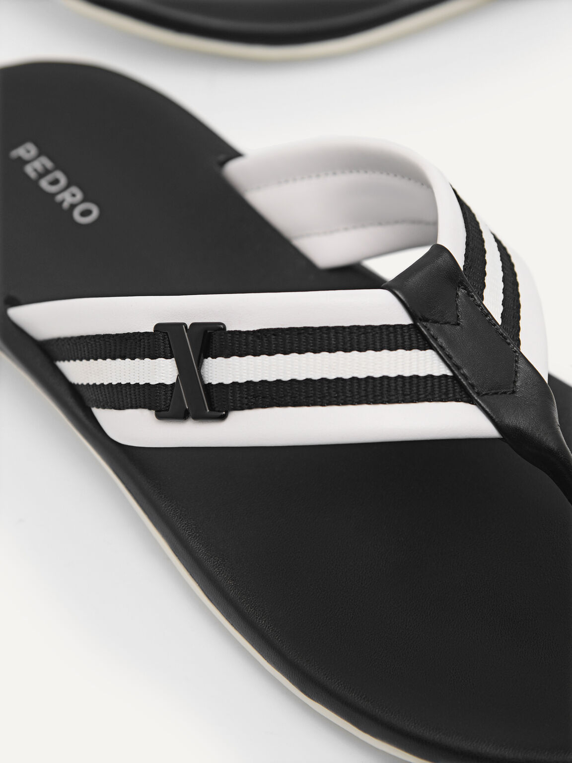 Thong Sandals, Black, hi-res