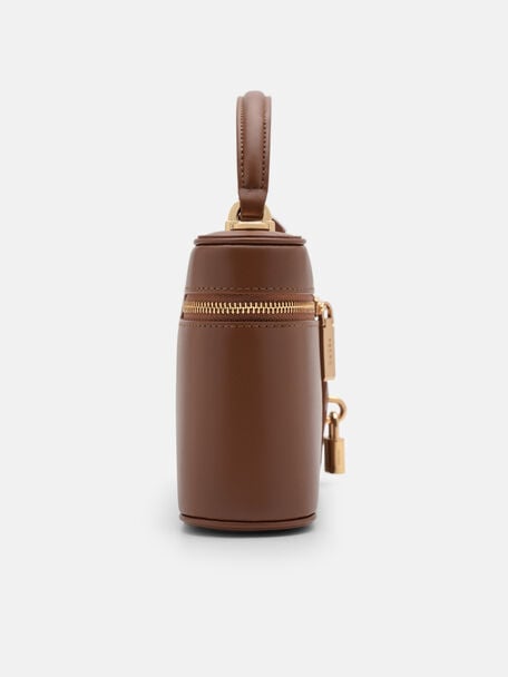 Ari Leather Shoulder Bag, Brown