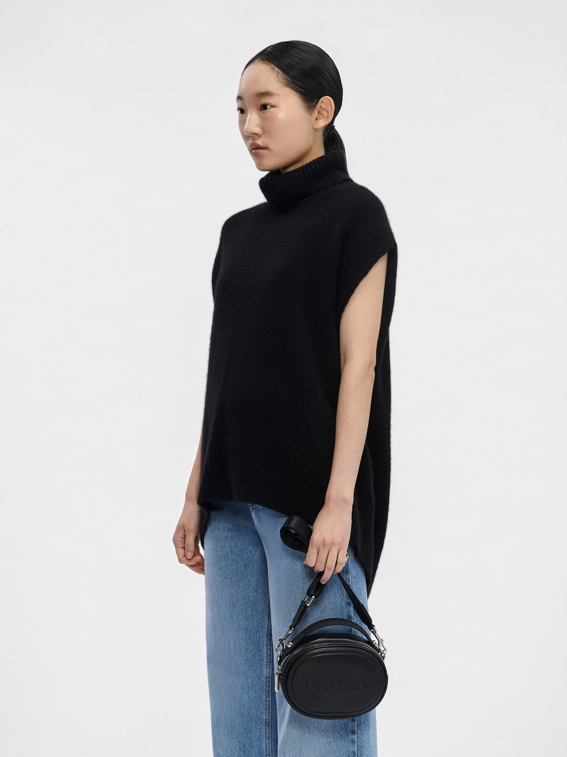 Yara Mini Shoulder Bag, Black