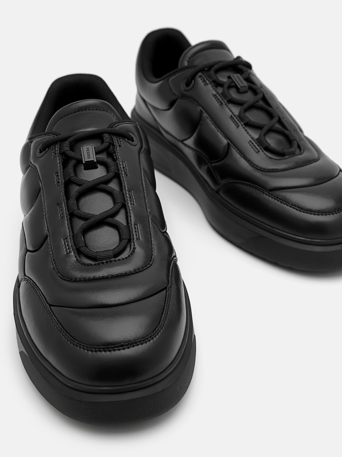 Dayflux運動鞋, 黑色