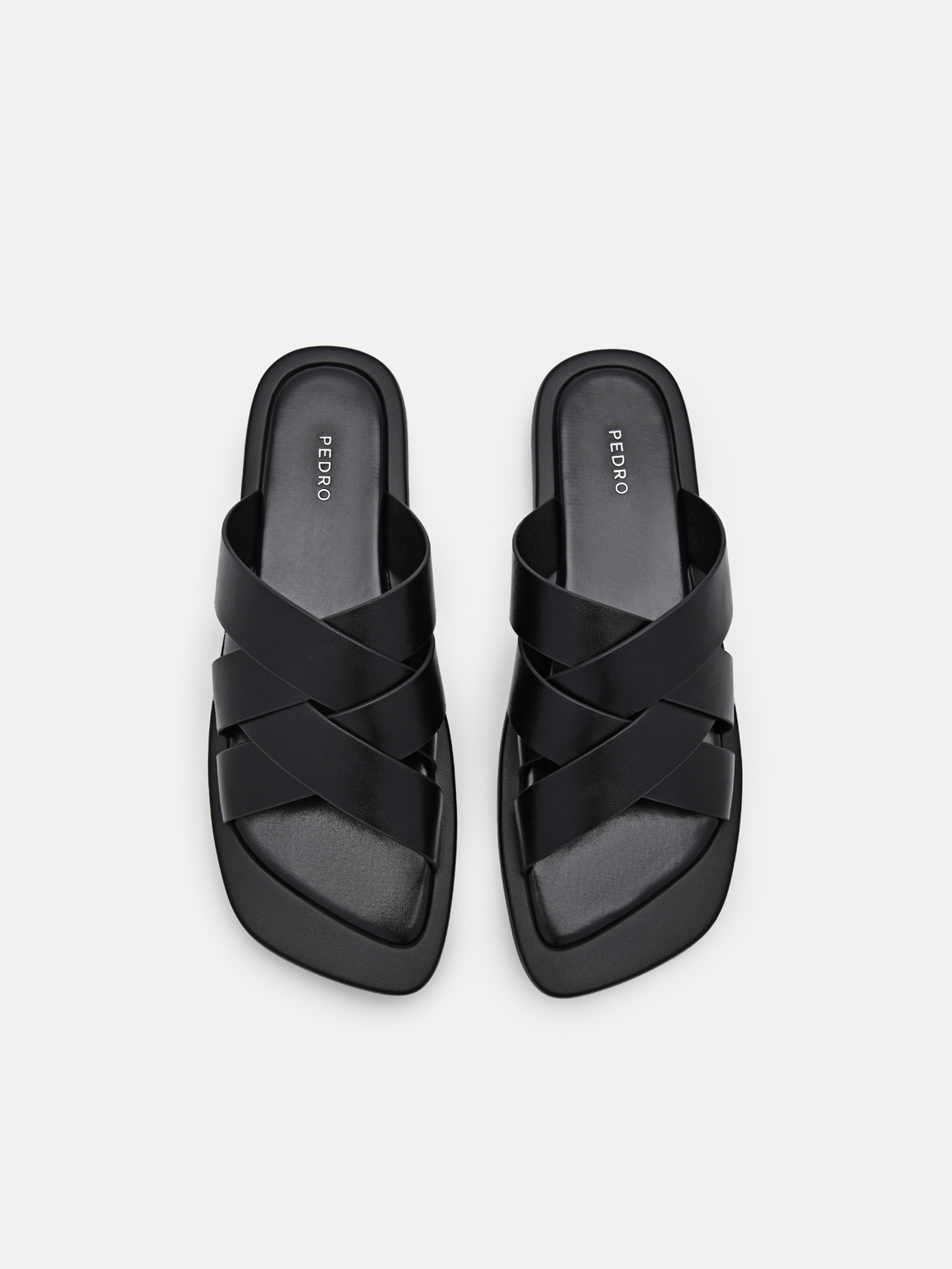 Izzie Flat Sandals, Black