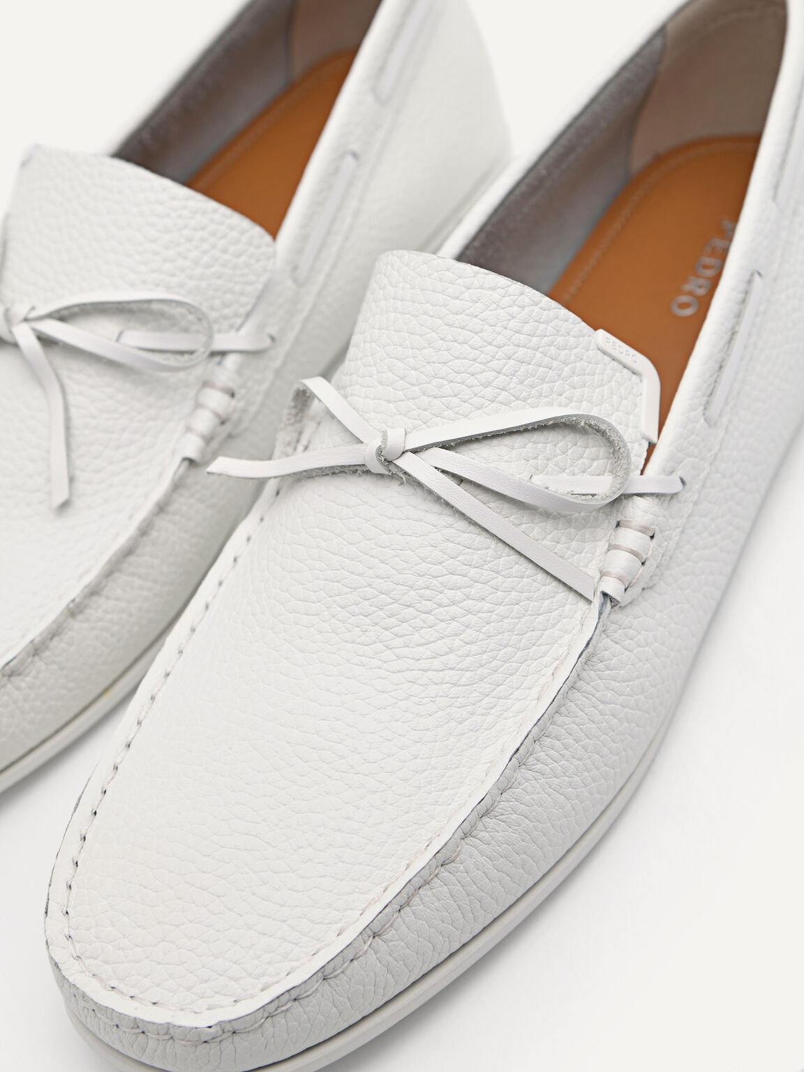 Leather Moccasins with Bow Detail, White