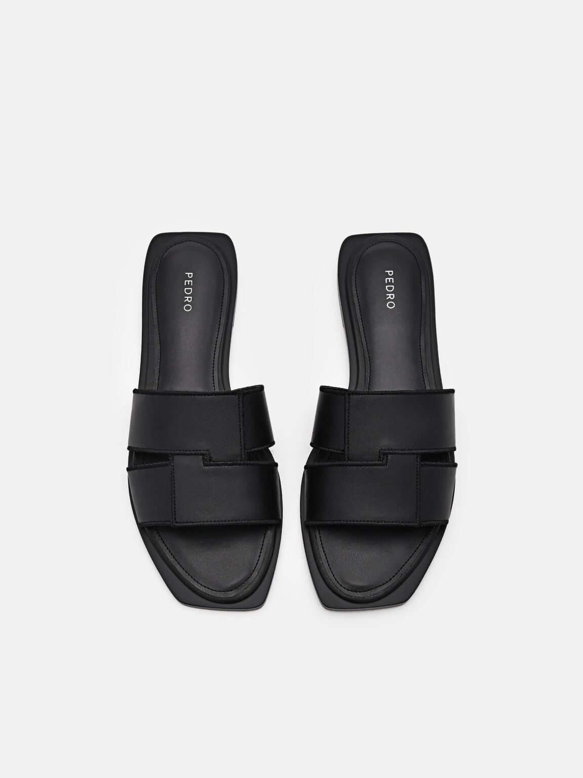 Iza Flat Sandals, Black
