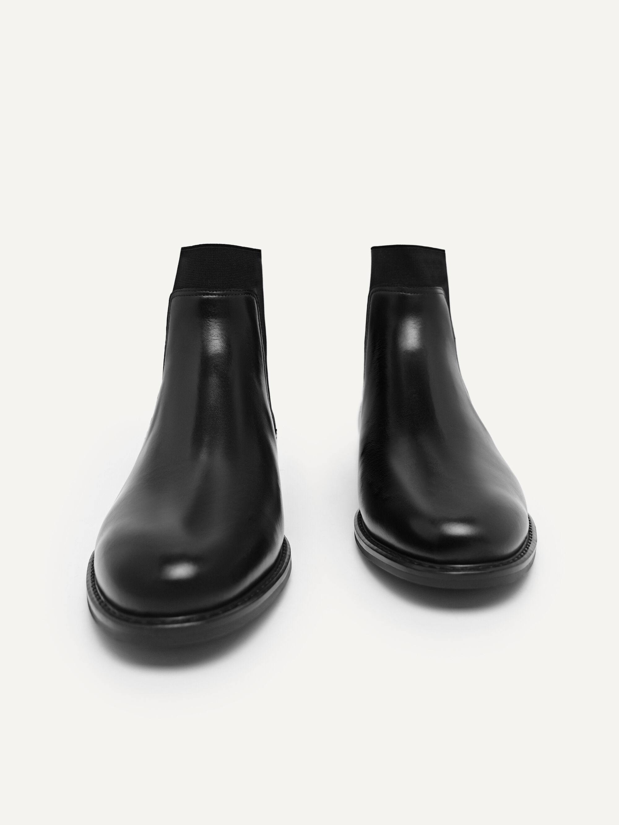 Black Leather Chelsea Boots - PEDRO US