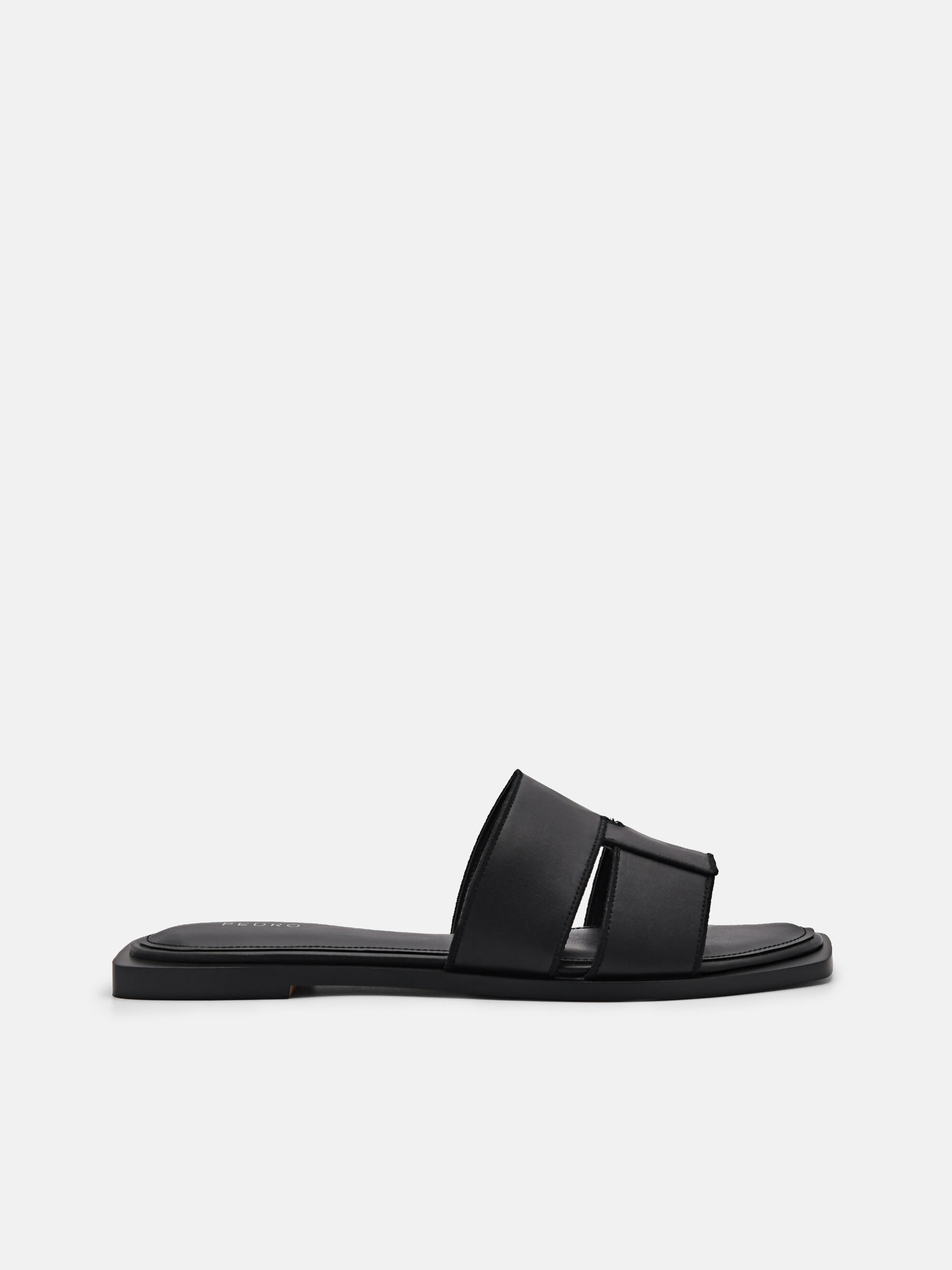 Black Iza Flat Sandals - PEDRO SG