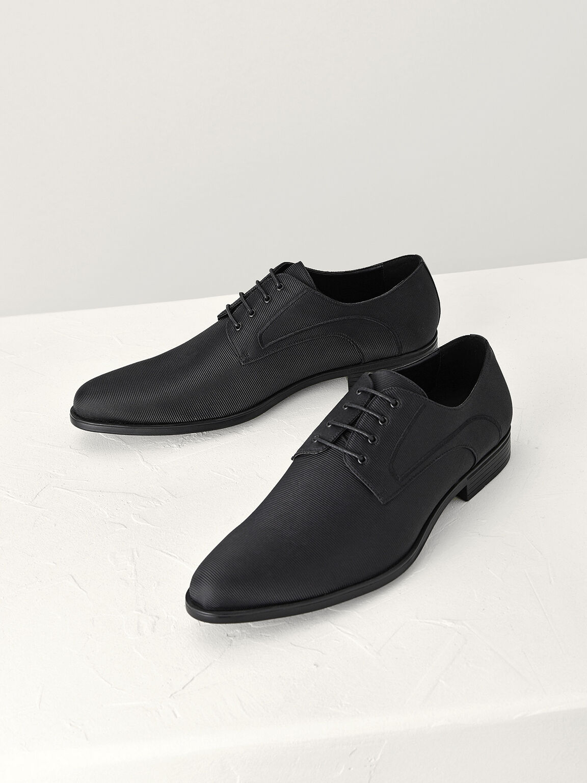 Pointed Toe Derby Shoes, Black