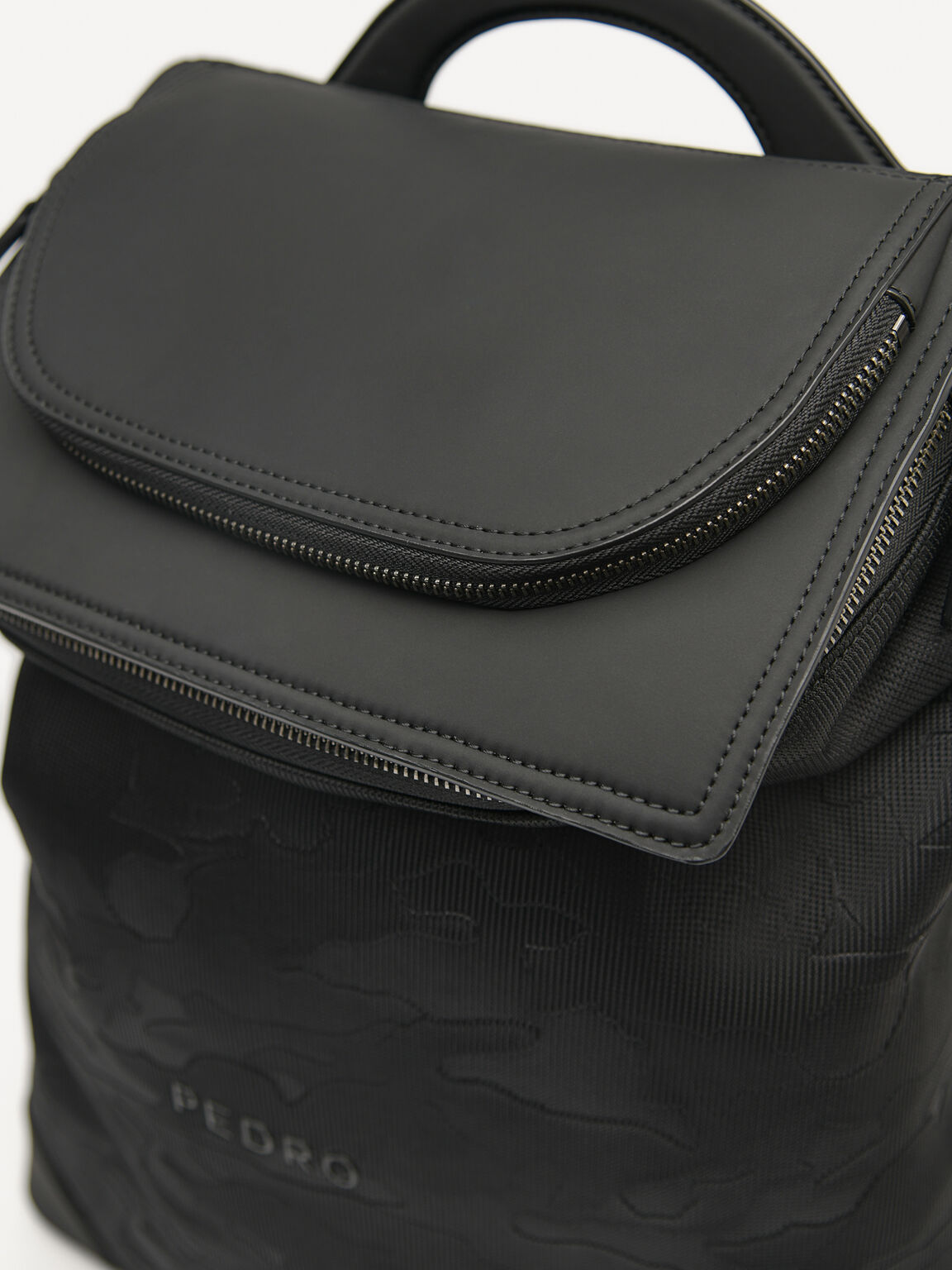 Snap Large Backpack, Black