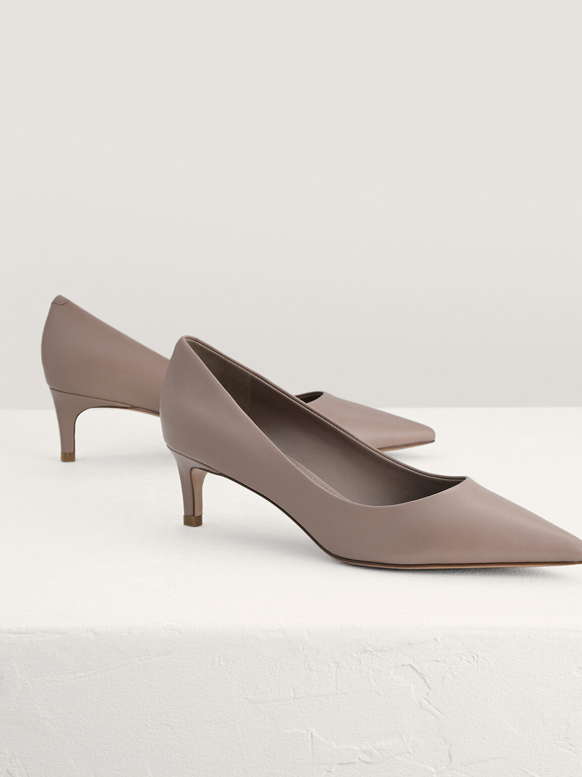 Leather Pointed Pumps, Taupe