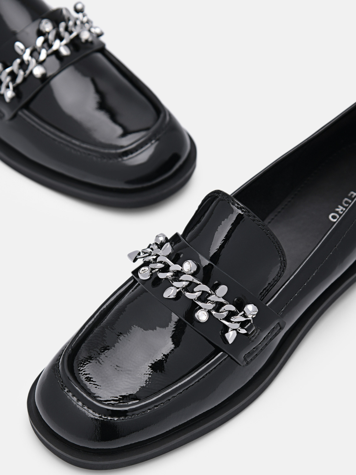 Cami皮革樂福鞋, 黑色