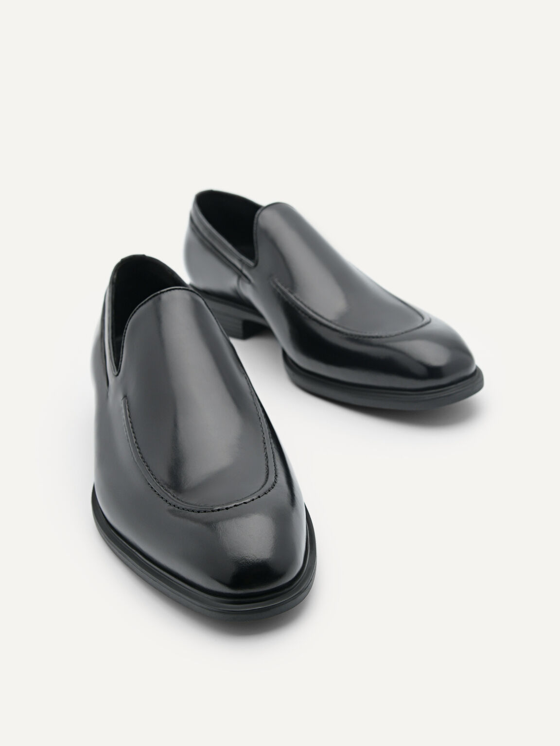 Altitude Lightweight Leather Loafers, Black