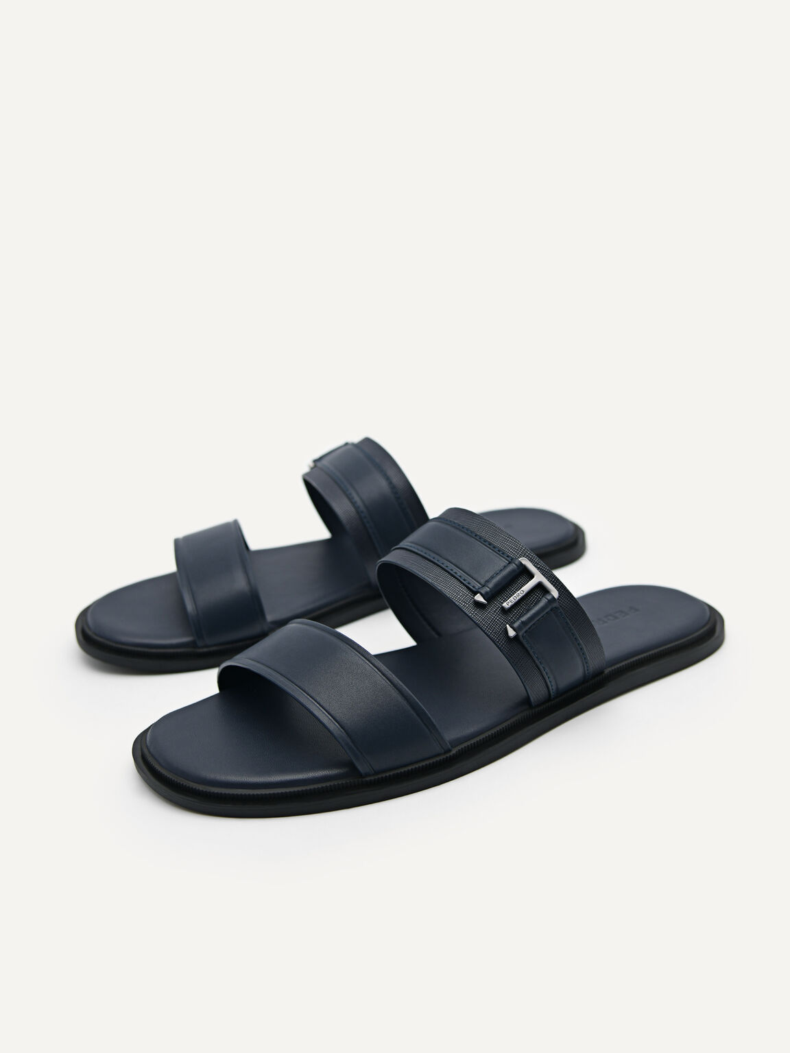 bleu de chauffe - IWATE sandals & ARLO backpack 😘😘😘 Sandals