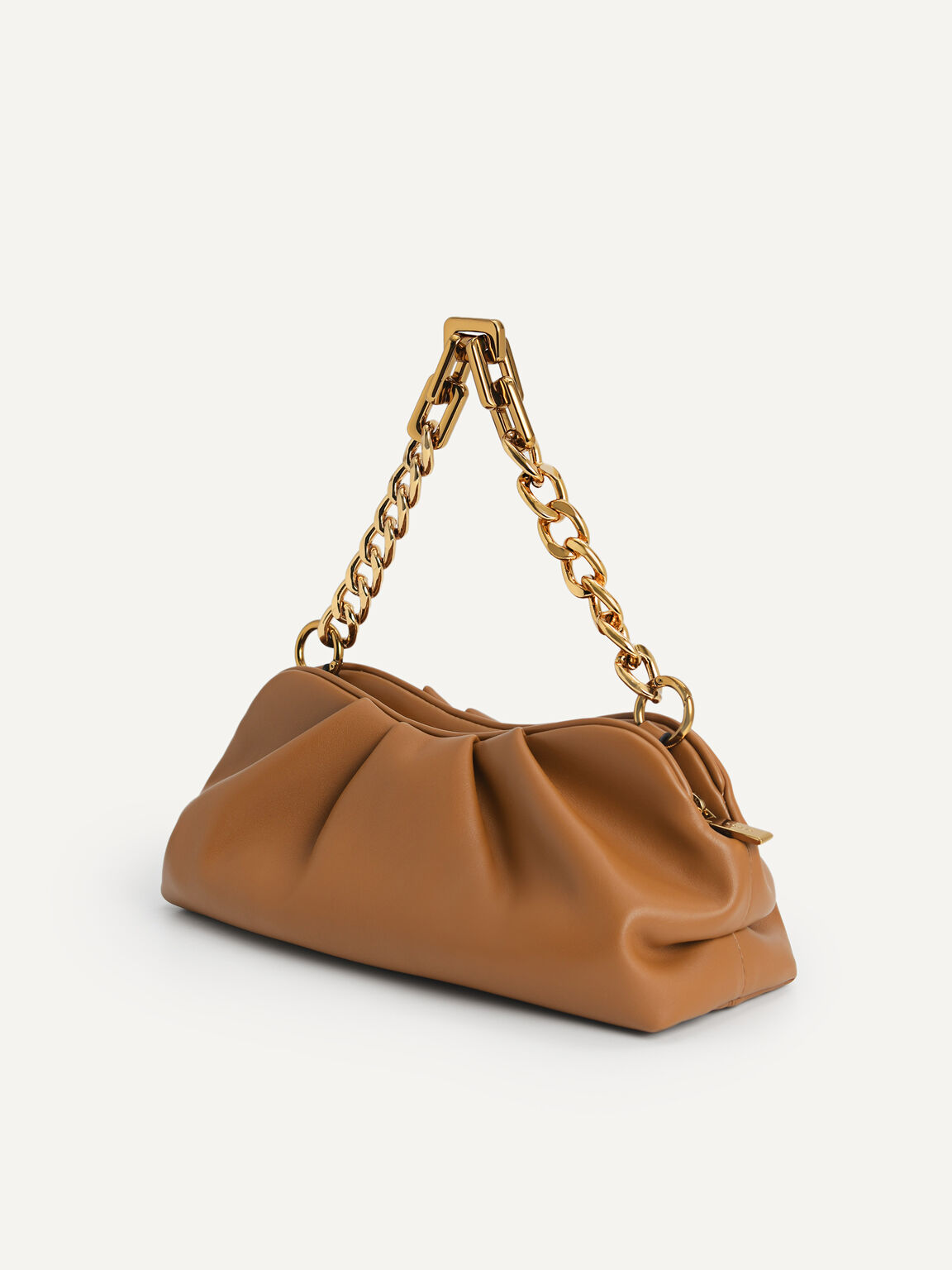 Chained Clutch, Camel
