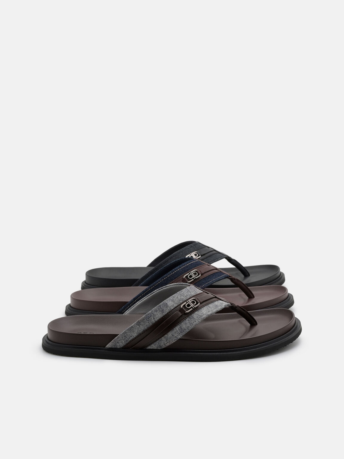 Renly Thong Sandals, Black Fabric