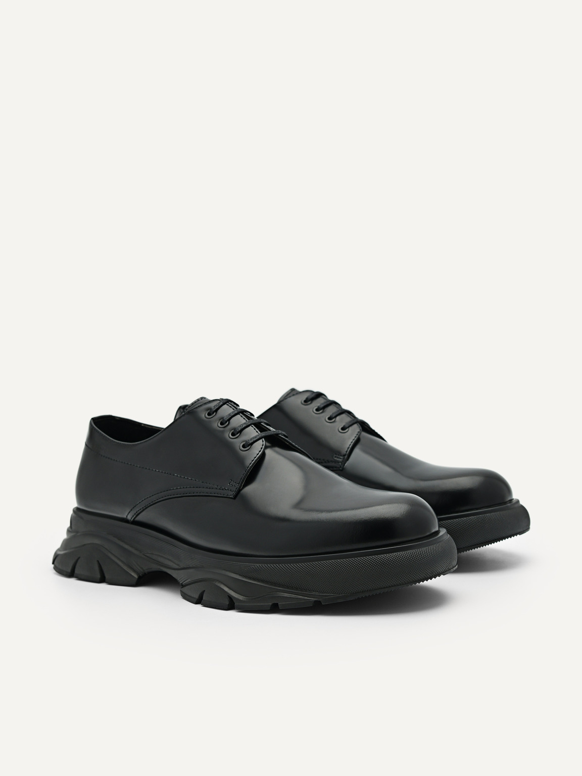 Hybrix Leather Derby Shoes, Black