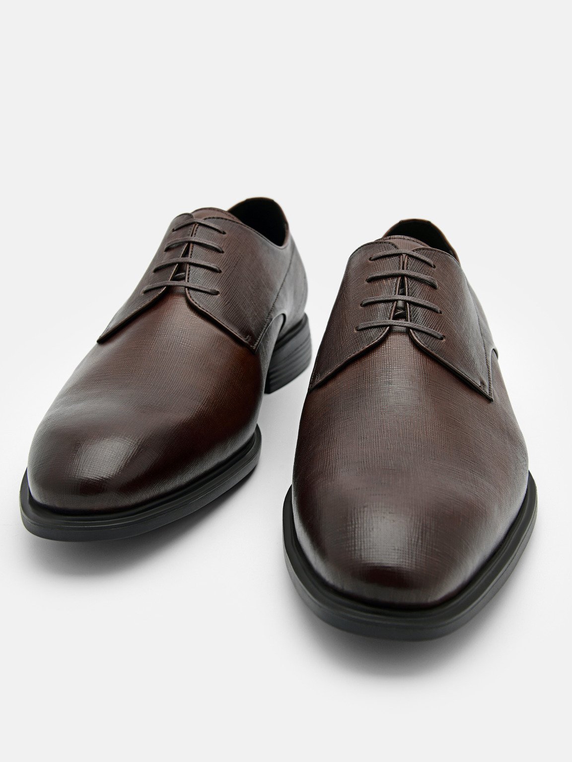 Altitude Lightweight Leather Derby Shoes, Brown