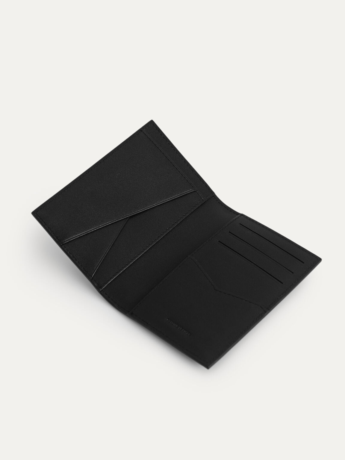 Textured Leather Bi-Fold Card Holder, Black