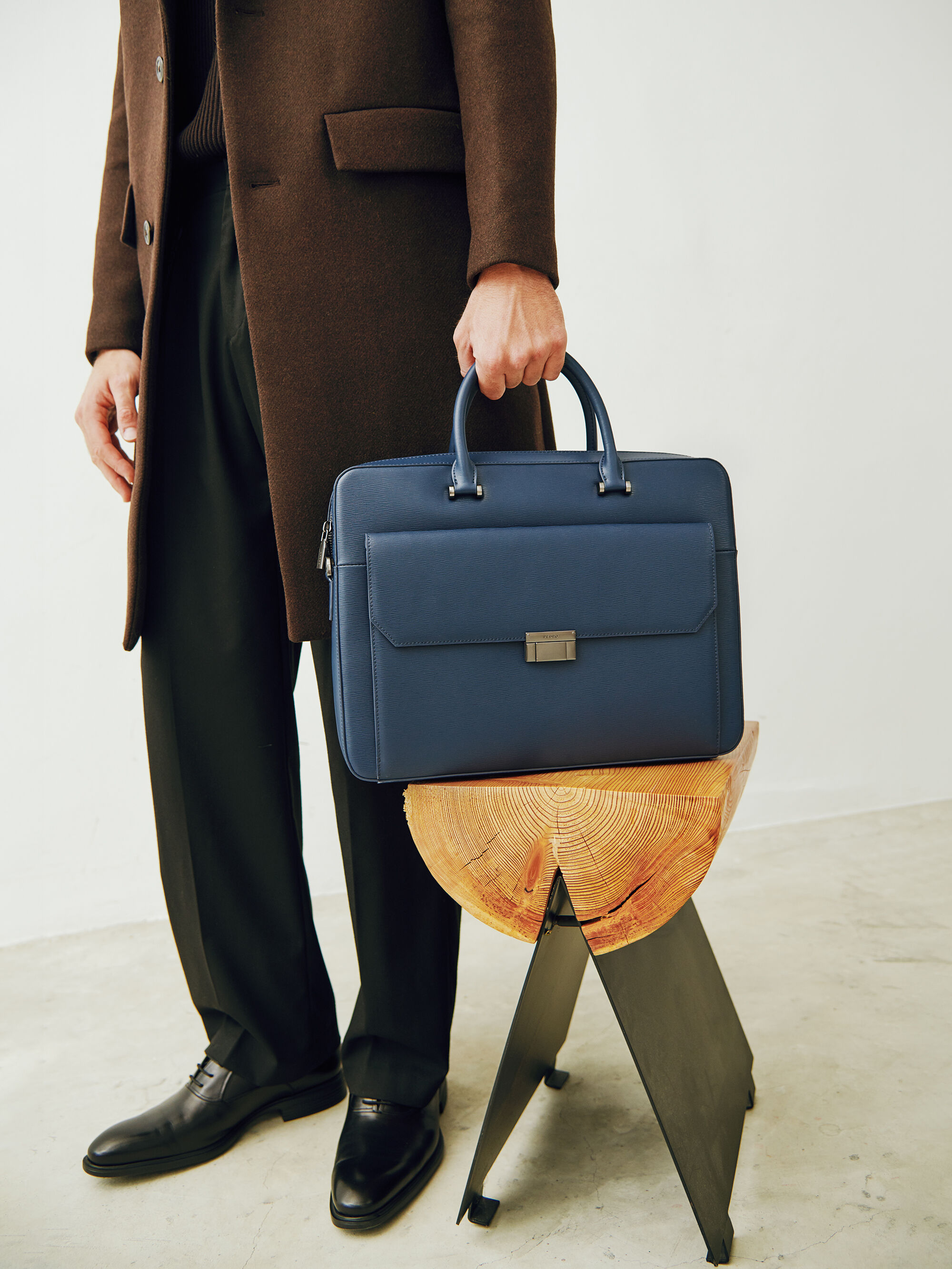 DUFFLE SAINT LAURENT briefcase bag in crocodile-embossed matte leather |  Saint Laurent | YSL.com
