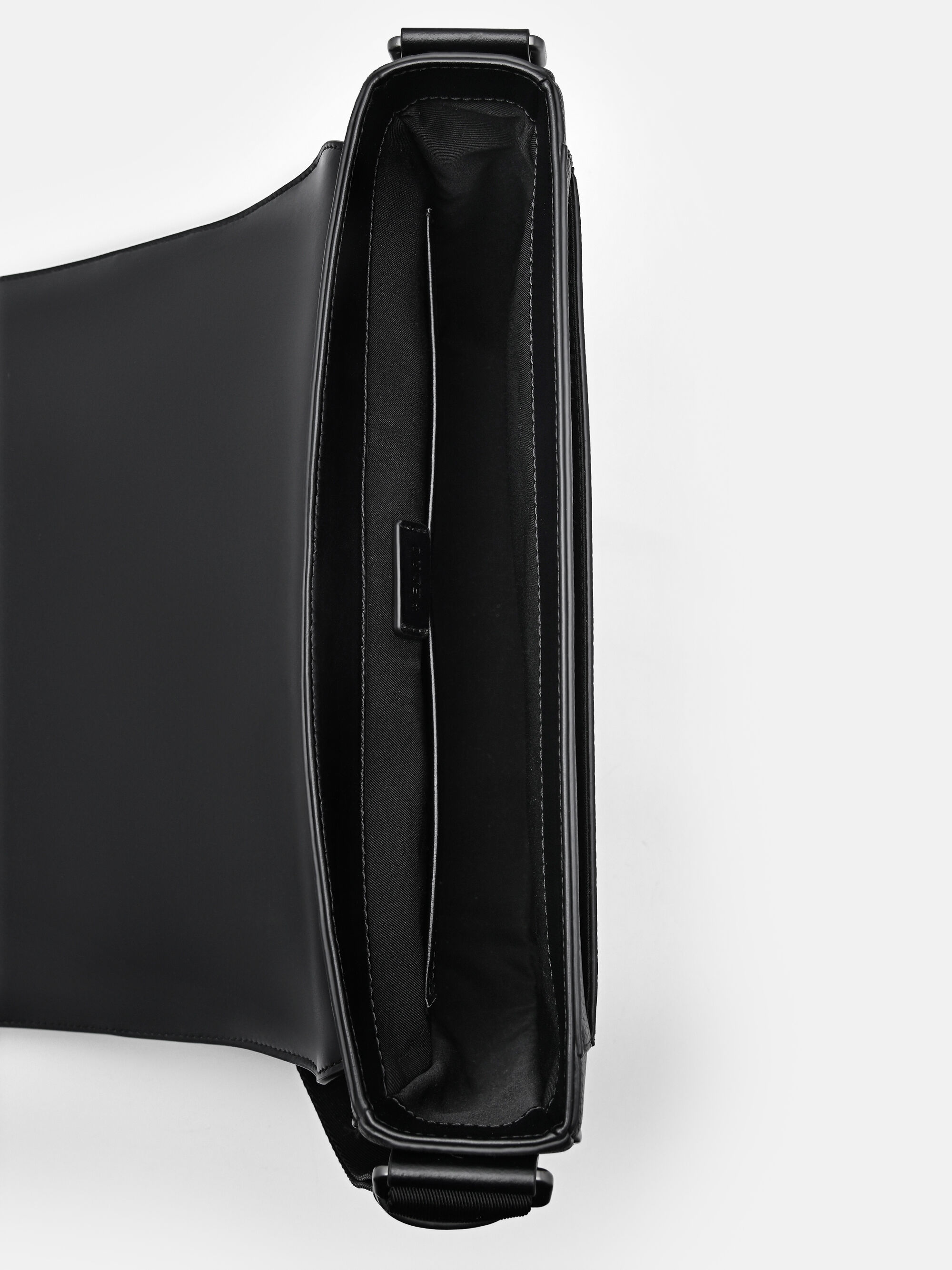 Black Messenger Bag - PEDRO US