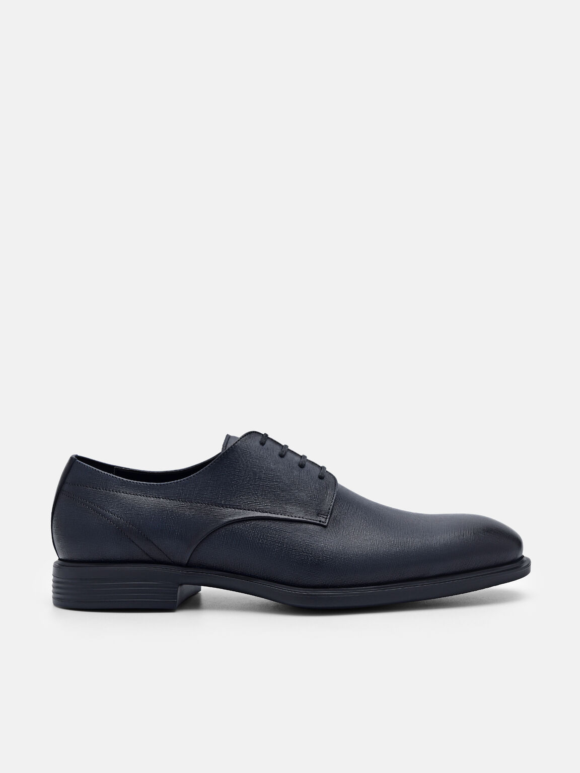 Altitude Lightweight Leather Derby Shoes, Navy