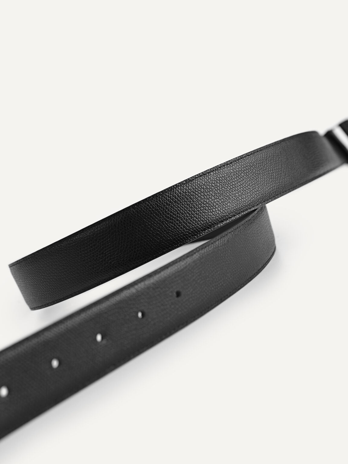 Reversible Leather Tang Belt, Black