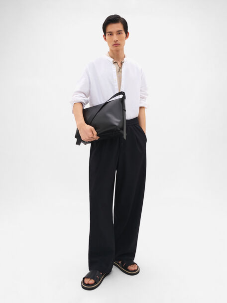 Pierce Crossbody Bag, Black