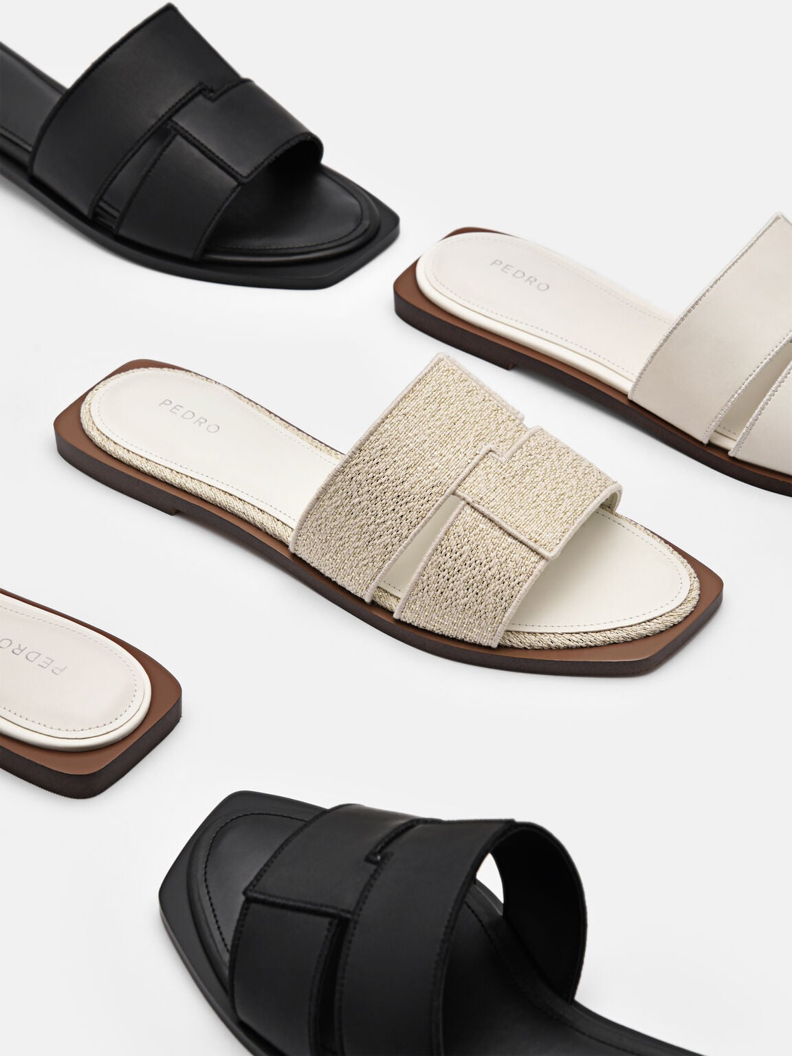 Iza Flat Sandals, Black