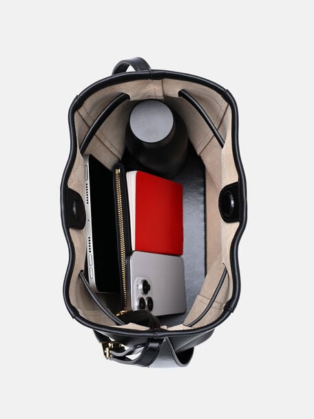 Jatte Belt Leather Bucket Bag, Black