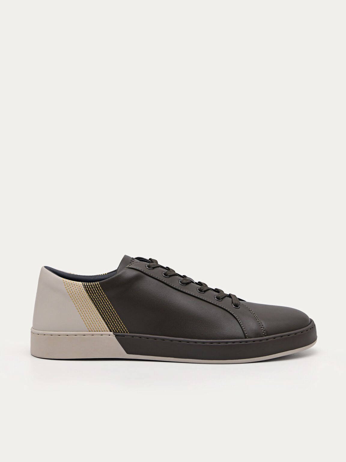 Contrasting Courts Sneakers, Dark Grey