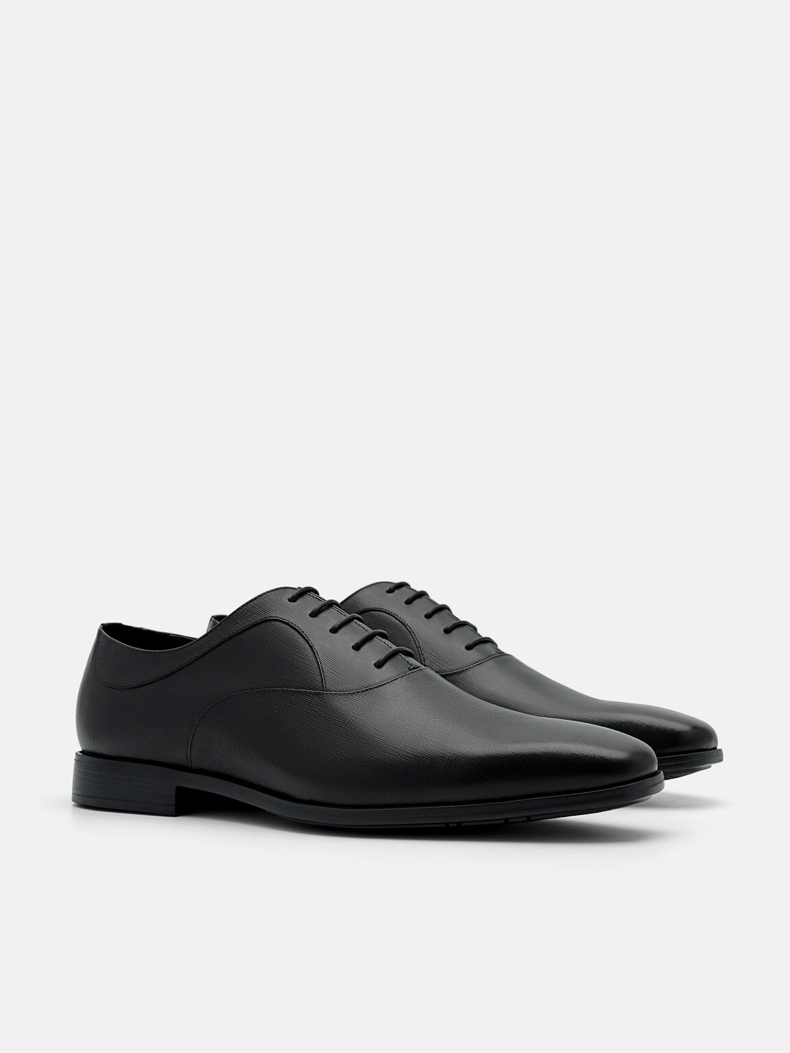 Altitude Lightweight Leather Oxford Shoes, Black, hi-res