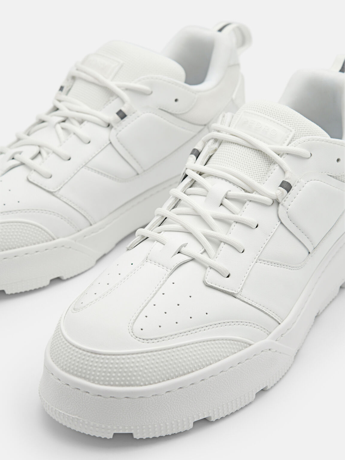 Arc Court Sneakers, White, hi-res