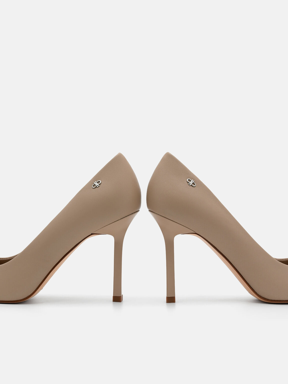 Giày cao gót bít mũi Icon Leather, Nâu Xám