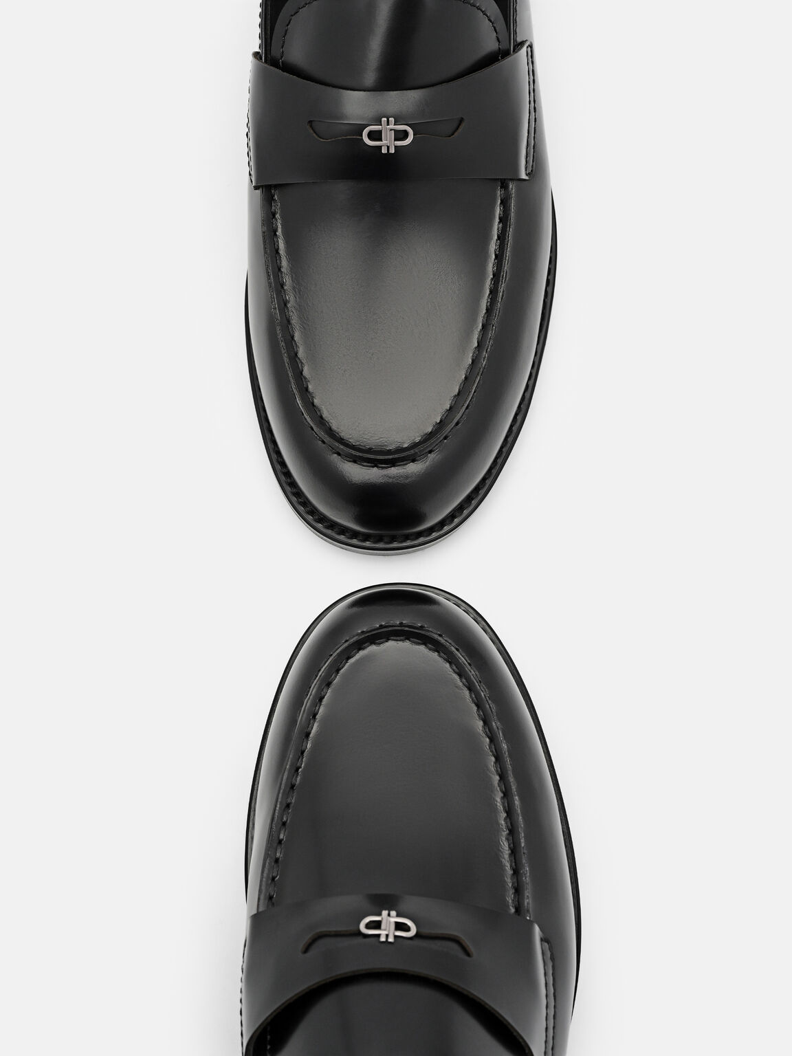 Gi&agrave;y mules đế thấp Mackenzie Leather, Đen, hi-res