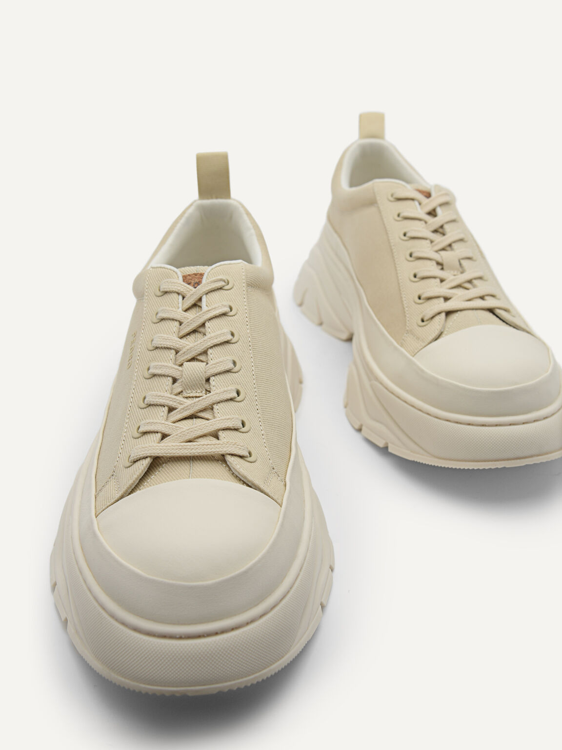Giày sneakers cổ thấp Hybrix Canvas, Be