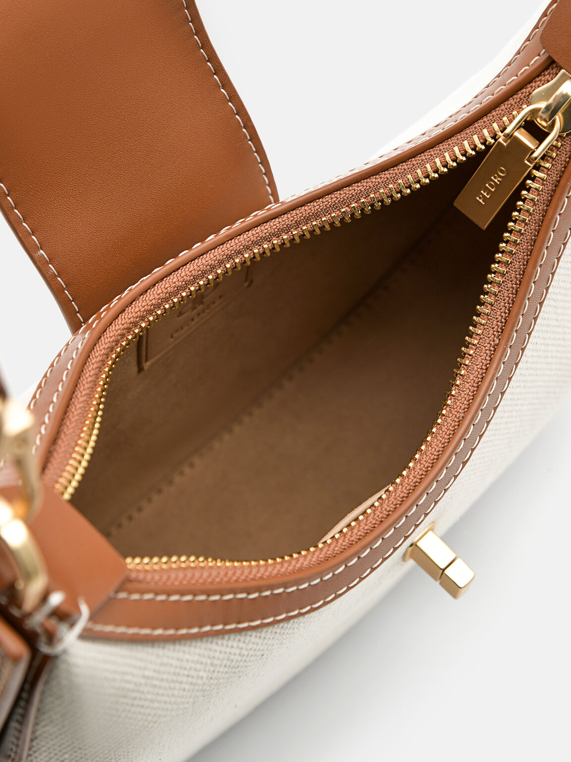 Túi hobo hình bán nguyệt Icon Leather, Cognac2, hi-res
