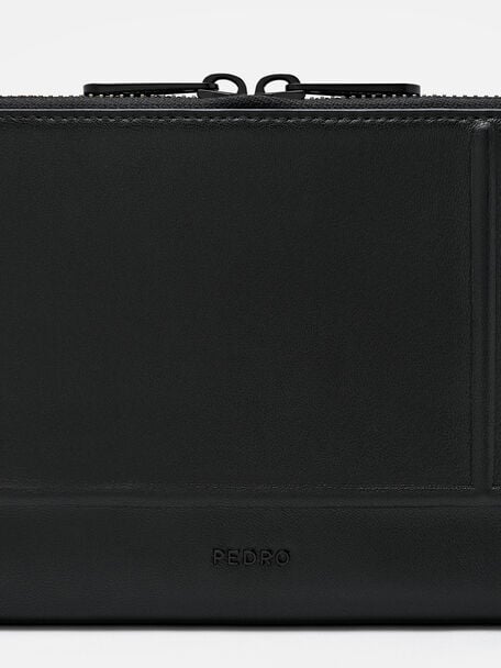 T&uacute;i đeo ch&eacute;o phom chữ nhật Boxy Mini, Đen, hi-res