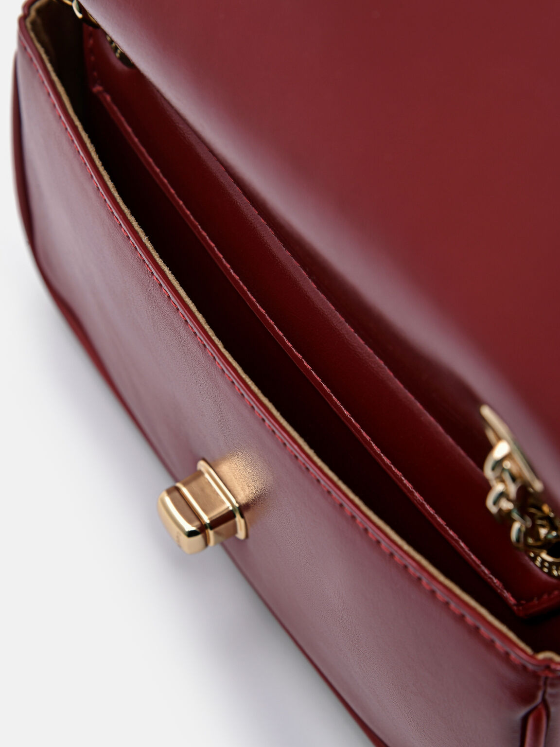 Túi đeo vai phom chữ nhật Effie Mini, Đỏ Rượu Vang