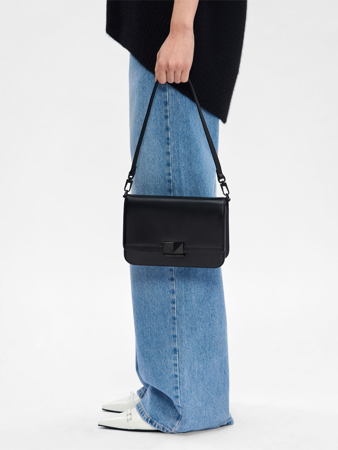 Túi đeo vai phom chữ nhật Studio Pixel Leather, Đen