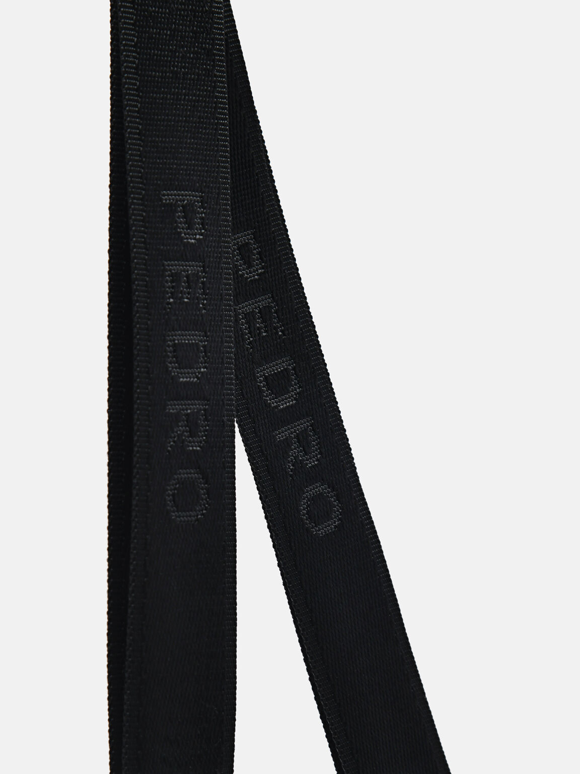 Túi đeo chéo chữ nhật Taper Leather Phone Pouch, Xanh Lơ