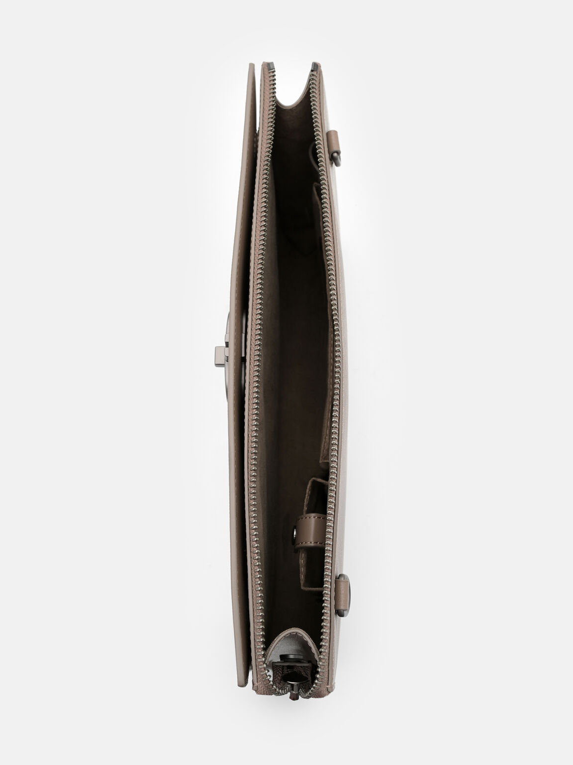 Clutch phom chữ nhật, Dark Taupe Saffiano, hi-res