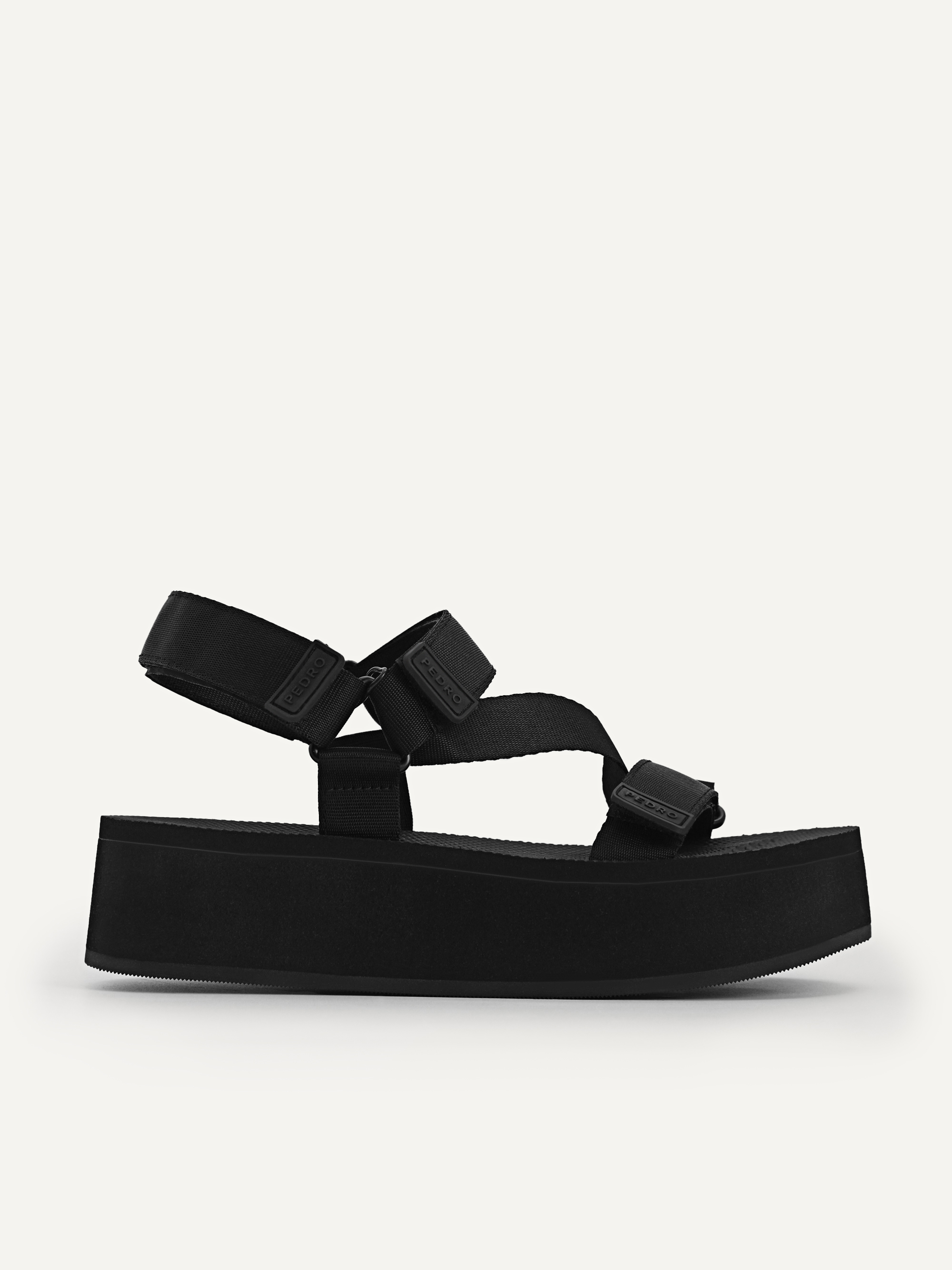 black flatforms